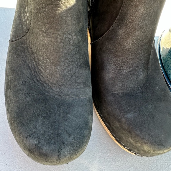 Dansko Women’s Maria Low Heel Comfort Boots Black Leather Sz 37 (7) 2” heel. - Picture 4 of 6